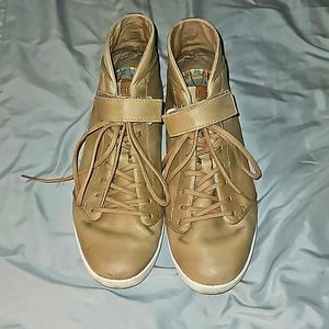 Teva tan high top shoes